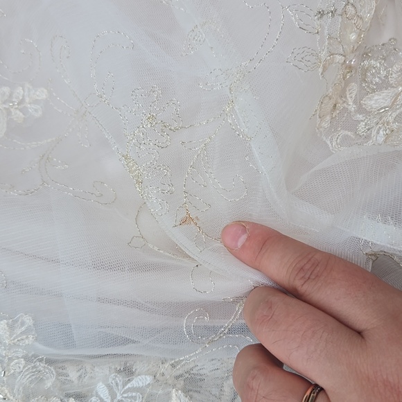 David Tutera For Mon Cherie Isla Wedding Dress - Size 14 A-Line Strapless Beaded - Picture 8 of 16